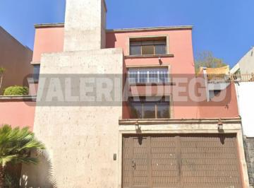 Casa de 6 habitaciones, Huixquilucan · Remato Casa en La Herradura, Naucalpan