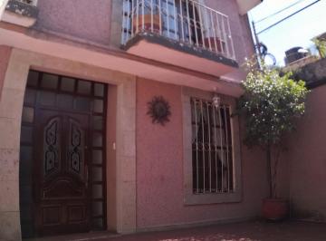 Casa · 350m² · 6 Recámaras · 2 Estacionamientos · Excelente Casa en Venta en La Romana, Tlalnepantla