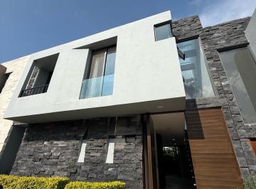 Casa · 180m² · 3 Recámaras · 2 Estacionamientos · Casa - Altozano El Nuevo Queretaro