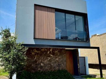 Casa en condominio de 3 habitaciones, Zapopan · Hermosa Casa en Venta en Parques Vallarta