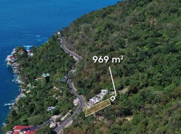 Terreno / Lote Venta  · Terreno en Venta en Boca de Tomatlán, Al Sur de Puerto Vallarta de 969.10 m²