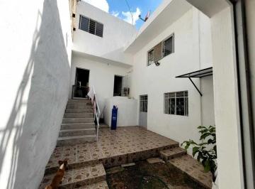Casa de 4 habitaciones, Zapopan · Casa en Venta Cerca del Auditorio Benito Juarez, Zapopan, Jal.