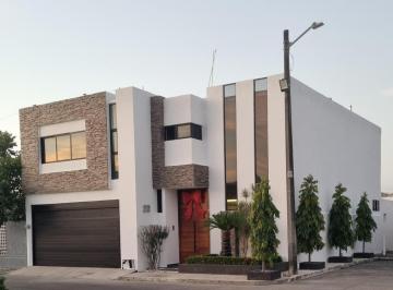 Casa de 3 habitaciones, Medellín · Casa en Venta Fracc. Puente Moreno