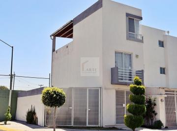 8dd6ae84cd5d777122db23b03b0479b5fa8d26577afdab84575cbf20109afba7 · Casa en Condominio en Venta, Los Heroes Chalco III, Estado de Mexico