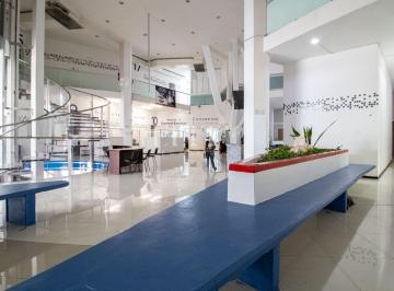 Local comercial · 3m² · 48 Estacionamientos · Espacio Comercial en Renta en Av La Luna