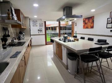 Casa de 5 habitaciones, Naucalpan de Juárez · Se Vende Casa Residencial en Ciudad Satélite