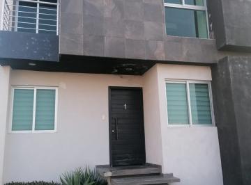 Casa de 3 habitaciones, Alvarado · Renta Casa en Lomas de La Rioja, Riviera Veracruzana