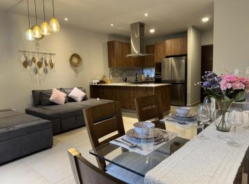 Casa · 170m² · 3 Recámaras · 2 Estacionamientos · Moderna Casa de 3 Recamaras 3,5 Baños en Selvanova Coto 10