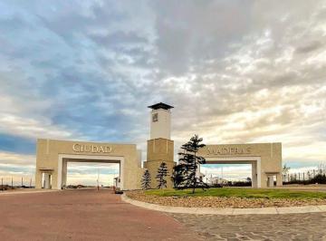 Terreno / Lote , Corregidora · Terreno en Venta