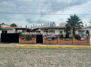 Casa de 4 habitaciones, Tequisquiapan · Casa en Venta en Tequisquiapan en El Fracc. Los Viñedos. Doris