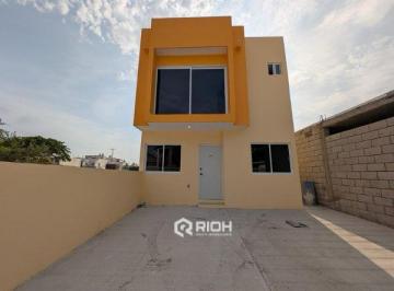 Casa · 126m² · 3 Recámaras · 1 Estacionamiento · Casa en Preventa Colonia Jesúes Luna Luna Ciudad Madero