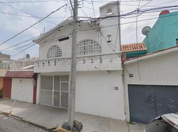 Casa de 4 habitaciones, Nezahualcóyotl · Hermosa Propieda en Valle de Aragon Nezahualcoyotl Edo Mex!