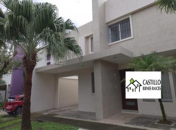 Casa de 3 habitaciones, Córdoba · Casa en Venta Fraccionamiento Los Olivos Cordoba, Ver.