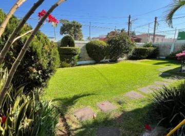 Casa de 4 habitaciones, Morelia · Venta Residencia con Jardín en Nueva Chapultepec Morelia Cas_5196 Mor/rs