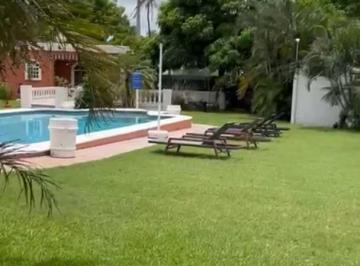 Casa · 500m² · 3 Recámaras · 12 Estacionamientos · Casa en Venta en Col. Campestre (Por Nuevo Veracruz)