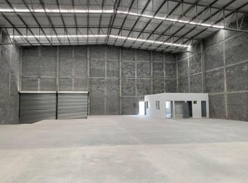 Bodega comercial · 1570m² · 8 Estacionamientos · Bodega en Renta en Santa Catarina, N. L.