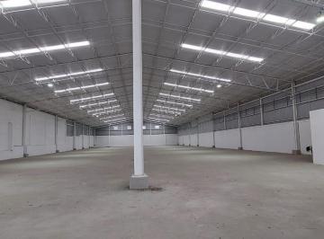 Bodega comercial · 2400m² · 12 Estacionamientos · Bodega en Venta en Las Encinas, General Escobedo, N. L.
