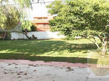 Casa · 290m² · 3 Recámaras · 6 Estacionamientos · En Codiciada Zona Residencial