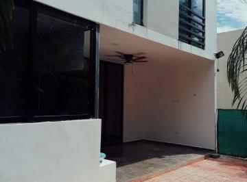 Casa · 1m² · 2 Recámaras · 2 Estacionamientos · | Increíble Casa Residencial, en Renta. |