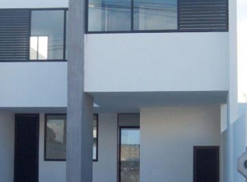 Casa · 198m² · 3 Recámaras · 3 Estacionamientos · | Excelente Oportunidad de Casa, en Venta. |