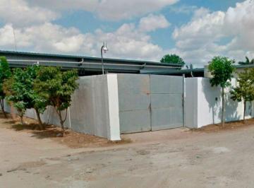 Bodega comercial · 450m² · 18 Estacionamientos · | Amplia Bodega, en Renta |