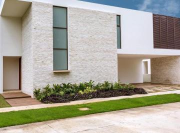 Casa · 600m² · 4 Recámaras · 3 Estacionamientos · | Increíble Casa Residencial, en Venta. |