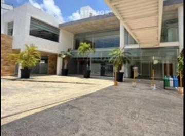 Local comercial , Cancún · Local Comercial de 86 m² en Renta Local 8 Plaza Nayandei, Cancún