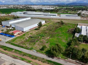 Terreno / Lote , Zapopan · Terreno Industrail a un Costado de Juan Gil Preciado / Completo o por Partes