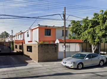 Casa en condominio de 2 habitaciones, San Pedro Tlaquepaque · Hermosa Propiedad en Tlaquepaque Jalisco!
