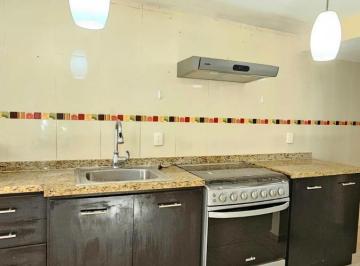 Casa · 102m² · 2 Recámaras · 1 Estacionamiento · Hermosa Casa en Venta en Bosques de Villahermosa