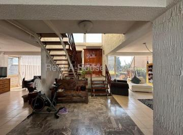 Casa · 248m² · 4 Recámaras · 2 Estacionamientos · Casa en Bosque de Sayula, Huixquilucan, La Herradura