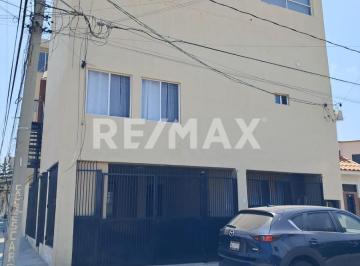 Casa · 3 Recámaras · Se Renta Casa Amplio en Playas - (4)