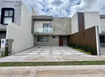 Casa de 4 habitaciones, San Luis Potosí · Casa en San Angel 5 con Acabados de Lujo