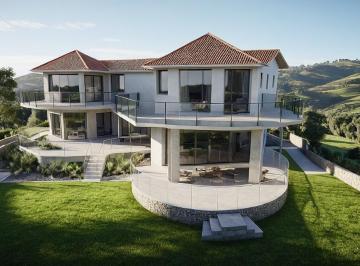Casa · 900m² · 4 Recámaras · 5 Estacionamientos · Residencia Totalmente Remodelada, Club de Golf Valle Escondido, Atizapán