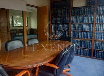 Oficina · 301m² · 4 Estacionamientos · Oficina en San Lorenzo Huipulco en Venta