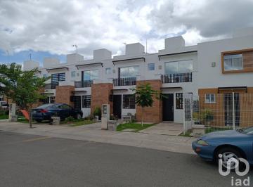 Casa · 75m² · 3 Recámaras · 1 Estacionamiento · Casa en Venta en Real Arboledas, Irapuato Gto.
