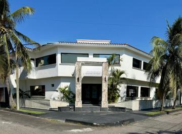 Casa de 5 habitaciones, Boca del Río · Casa en Venta en El Fracc. Costa de Oro