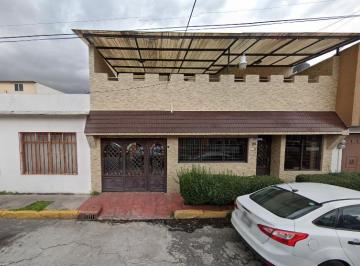 Casa de 4 habitaciones, Gustavo A. Madero · ¡Excelente Inmueble en Remate Bancario!