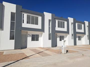 Casa · 93m² · 3 Recámaras · Fraccionamiento en Privada con Vigilancia en Una!excelente Ubicación!