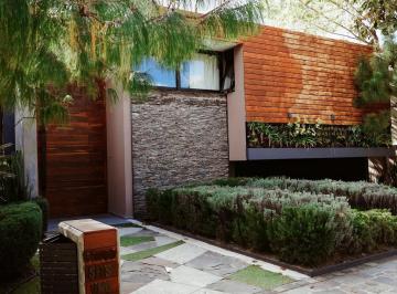 Casa de 5 habitaciones, Tlajomulco de Zúñiga · El Cielo Country Club, Tlajomulco de Zúñiga