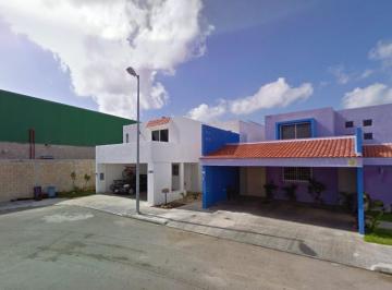 Casa de 4 habitaciones, Mérida · Casa en Venta en Xcumpich ¡Excelente Oportunidad de Inversiòn Recuperaciòn Hipotecaria!
