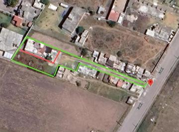 Terreno / Lote · 216m² · 3 Recámaras · 3 Estacionamientos · Terreno con Casa en Venta en San Andres Cuexcontitlan