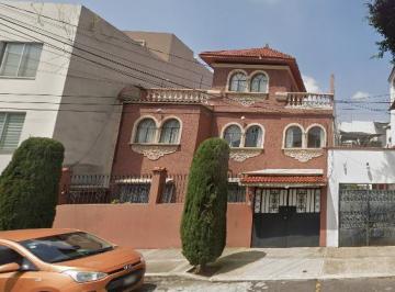 Casa de 4 habitaciones, Benito Juárez · ¡Hermosa Casa en Remate Bancario!