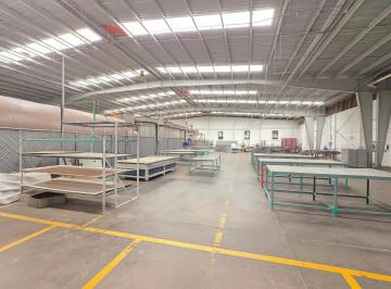 Bodega comercial · 586m² · Bodega Industrial en Tlahuapan Jiutepec