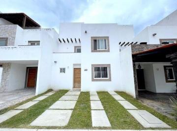 854aa7472efdedae7fc3afdc5a557d12f4a40ff3712d0f0a587382f5a7683021 · Casa en Venta en San Miguel de Allende, en Privada y a 15 Min del Centro