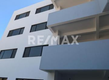 Departamento · 152m² · 3 Recámaras · 2 Estacionamientos · Departamento en Venta en Edificio Laguna Colonia Los Santos Tijuana - (4)