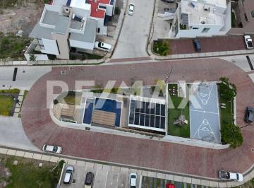 Departamento · 180m² · 3 Recámaras · 2 Estacionamientos · Venta de Departamento Dúplex en Valle Tinto, Corregidora, Querétaro - (4)