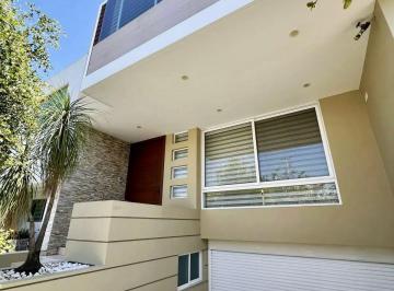 Casa de 3 habitaciones, Zapopan · Casa en Venta - La Cima, Av Federalistas, Zapopan