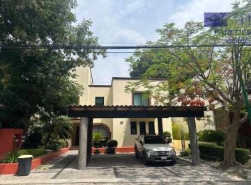 Casa en condominio de 3 habitaciones, Morelia · Morelia Michoacán Residencia en Venta 4 Recamaras Club Campestre Morelia R310