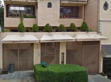 Casa de 4 habitaciones, Naucalpan de Juárez · Venta de Casa en Paseos del Bosque, Naucalpan de Juarez. Recuperacion Bancaria